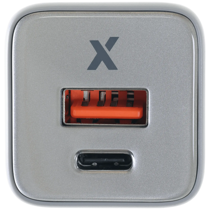 Cargador de pared de doble puerto de 30 W con carga rápida GaN (USB-C + USB-A) (AmpSentrix Pro) (Titanio natural)